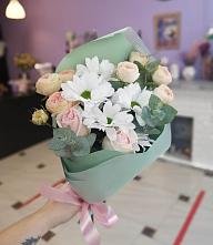 Букет милый в Каменномостский Букет цветов из: Хризантемы и Розы в Каменномостский