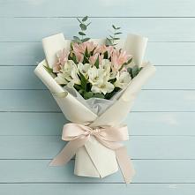 Букет цветов из:  Альстромерии в Каменномостский