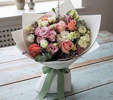 Букет цветов из:  Розы, Лизиантусы и Гвоздики #REPLACE_PRED# Каменномостский