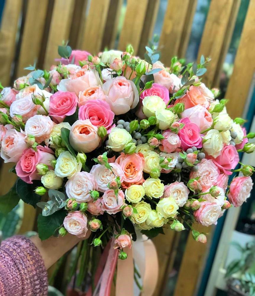 Букет цветов из: Розы в Каменномостский