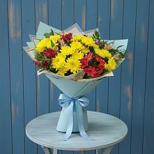 Букет цветов из:  Альстромерии и Хризантемы в Каменномостский